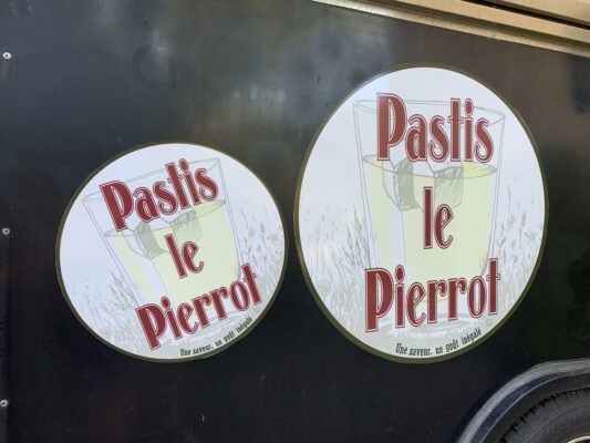 aimants pastis le pierrot carriole marché
